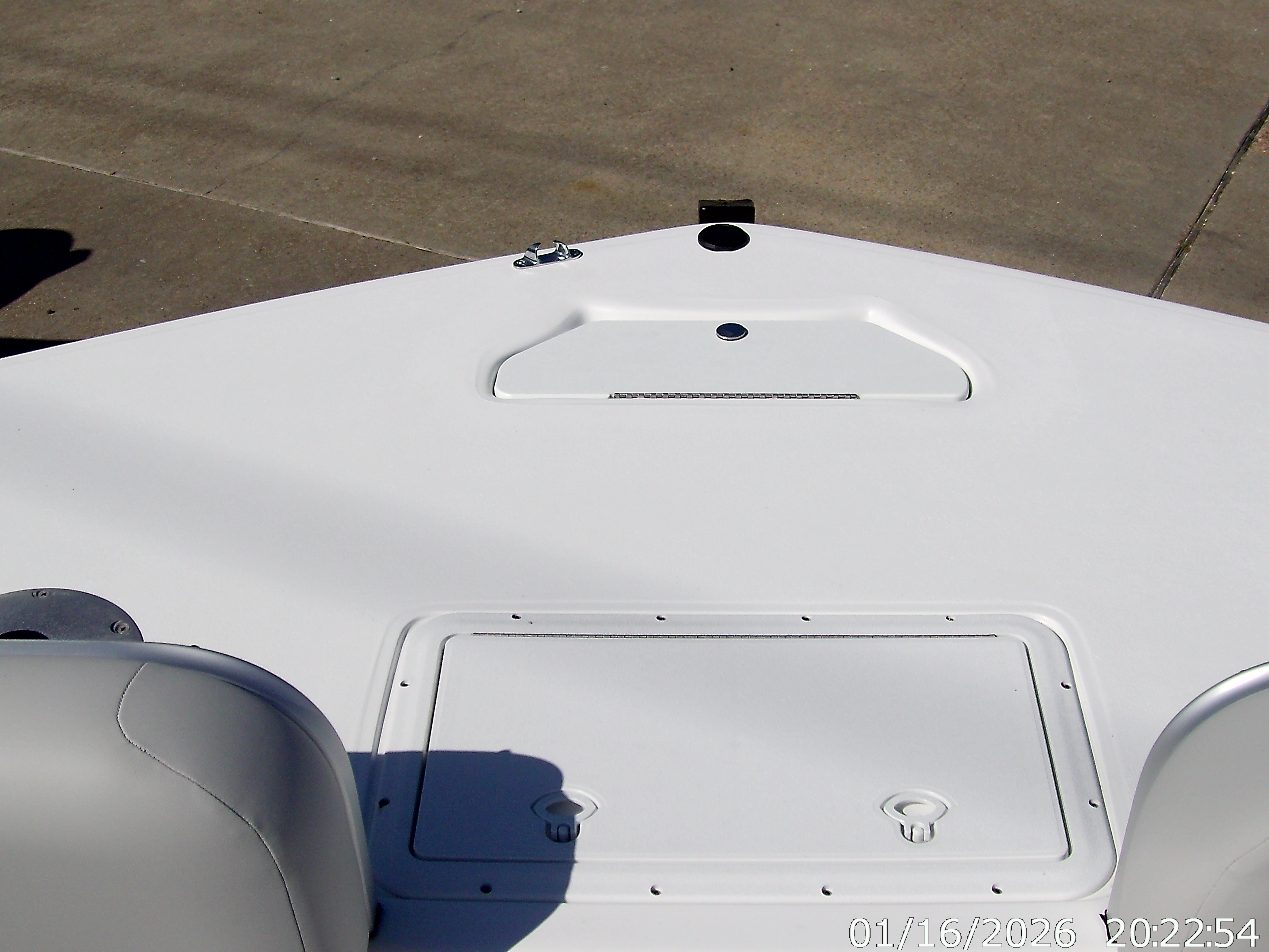 2026 HURRICANE 2026 FUNDECK 198 RE - Image 7