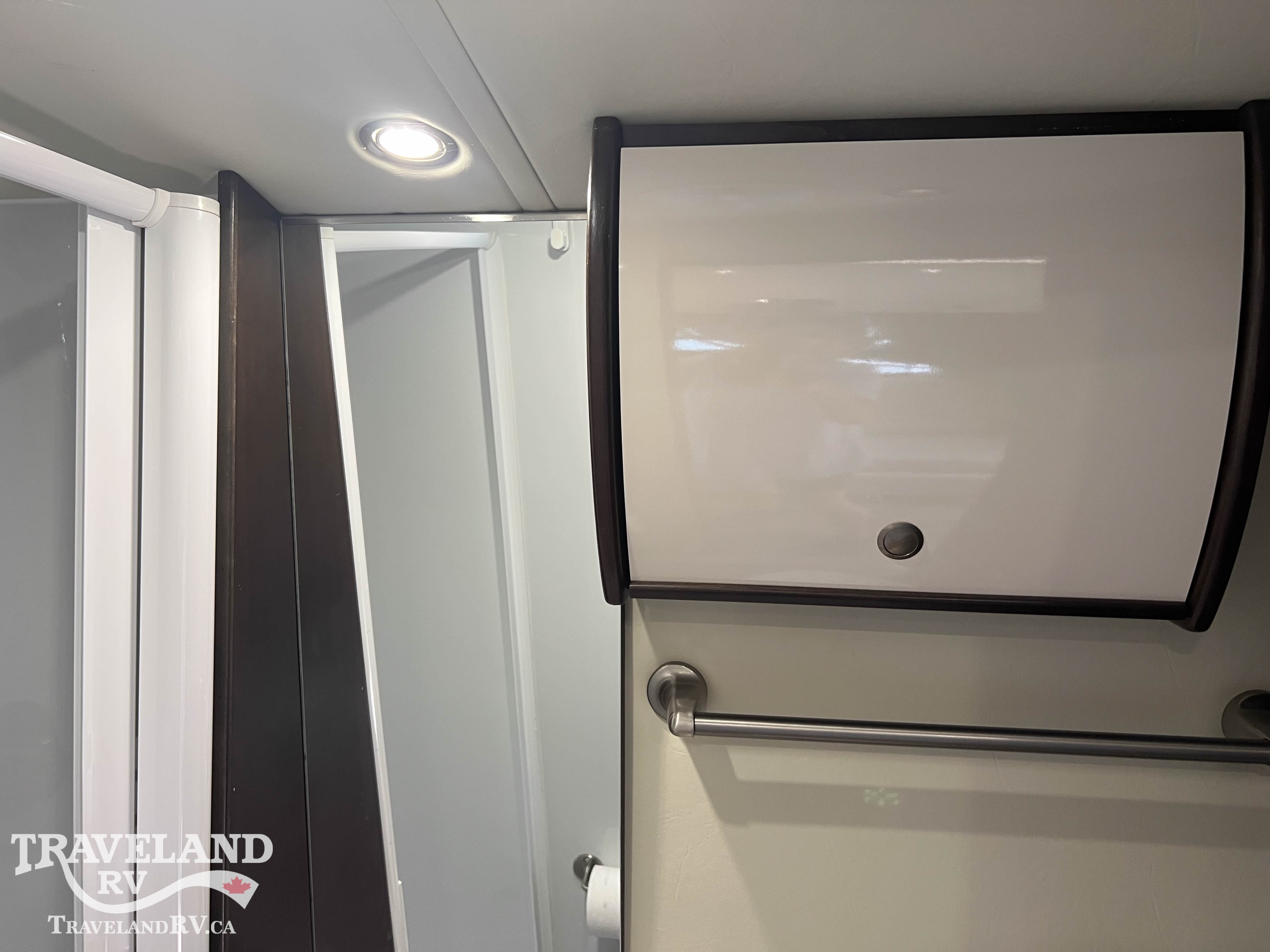 2015 Leisure Travel SERENITY S24CB - Image 28