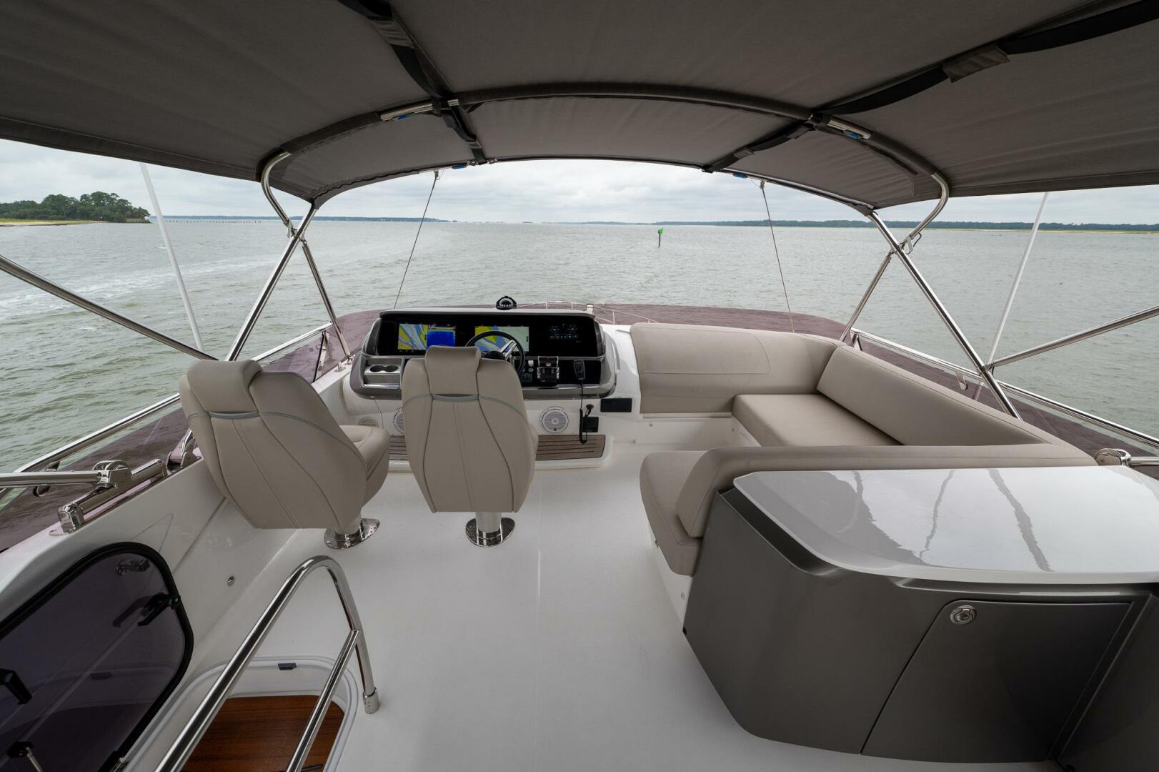 2021 Princess S62 - Image 25