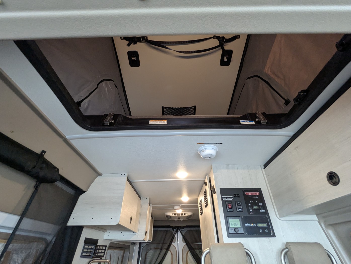 2027 Winnebago Solis 59PX - Image 19