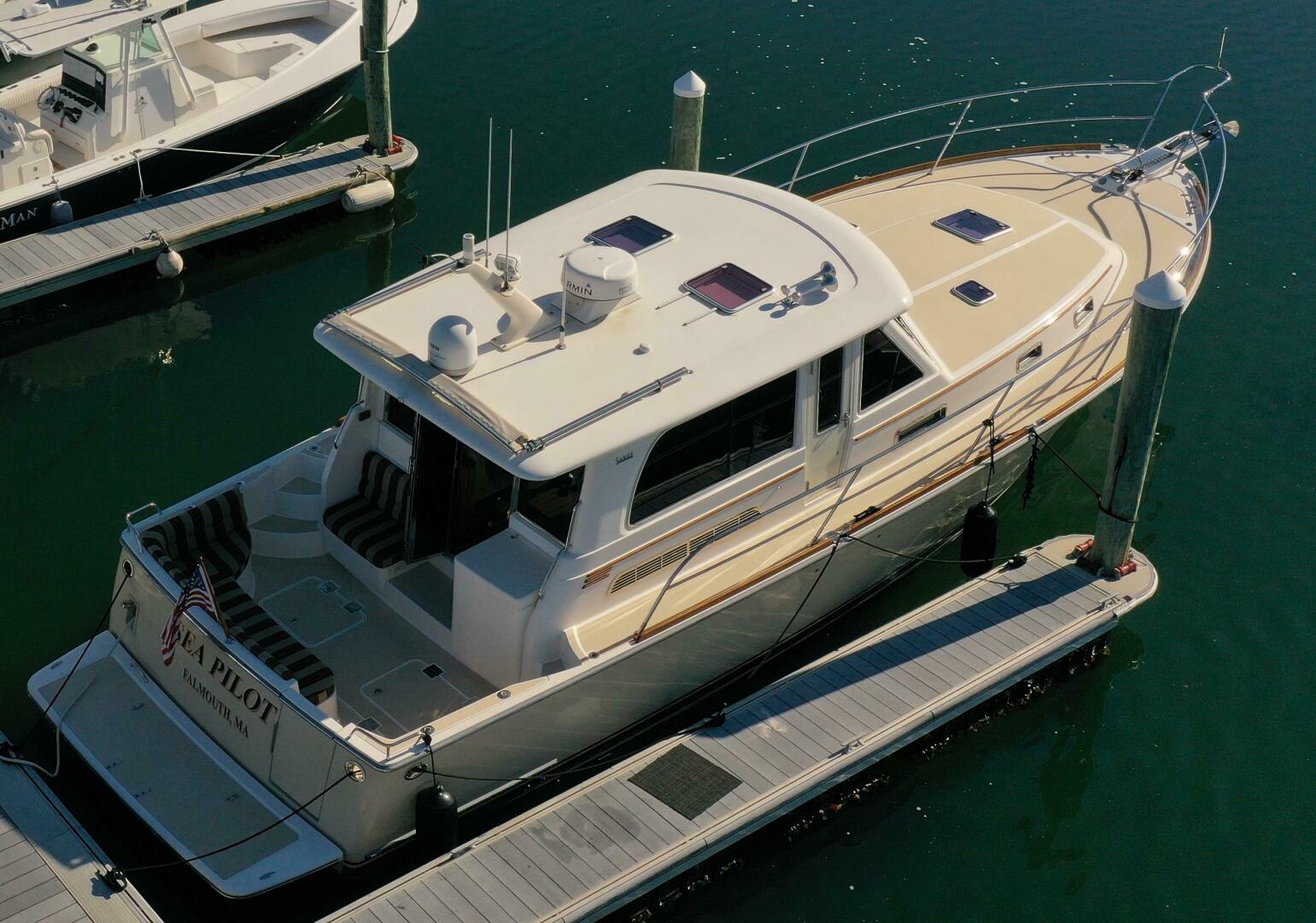 2014 Sabre 42 Salon Express - Image 8