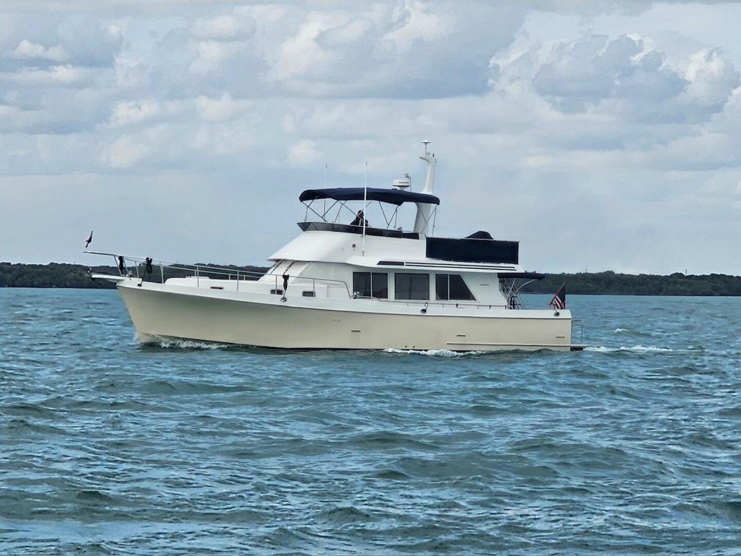 2000 Ocean Alexander 450 Classico - Image 2
