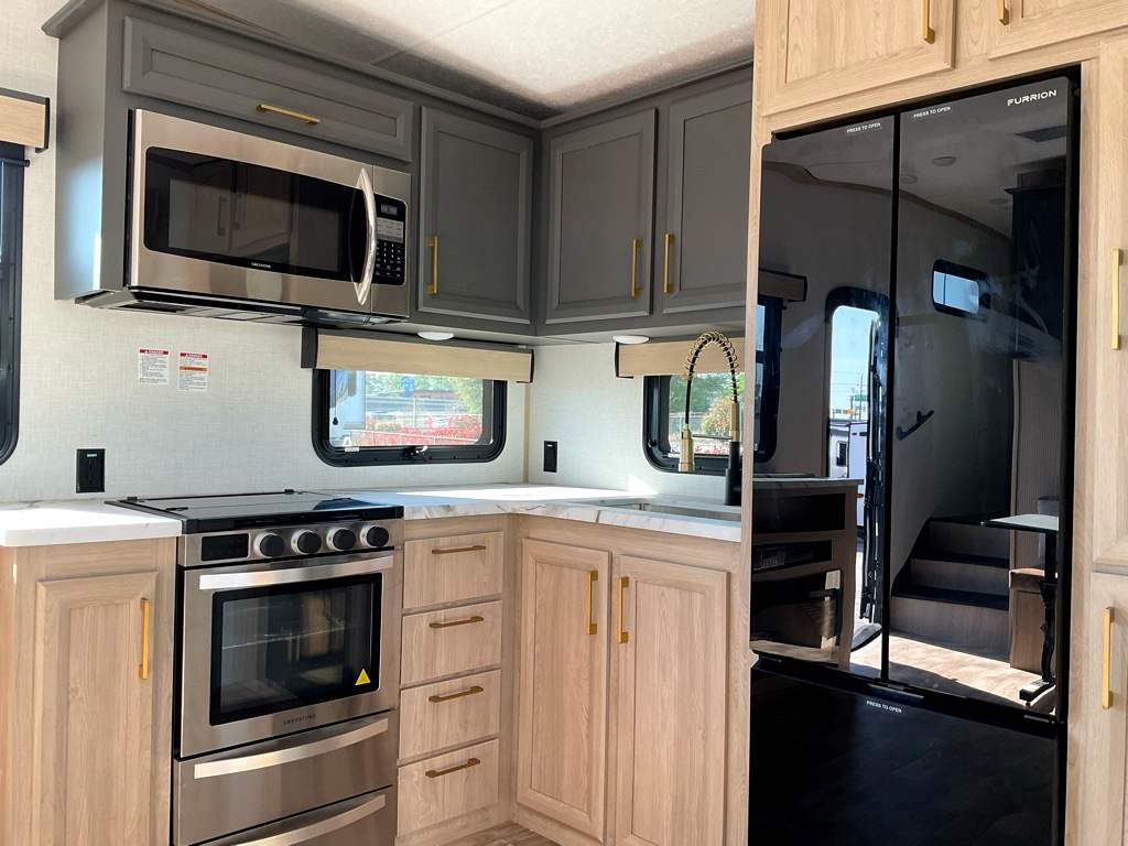 2025 KZ RIDGEWAY 27RK - Image 8