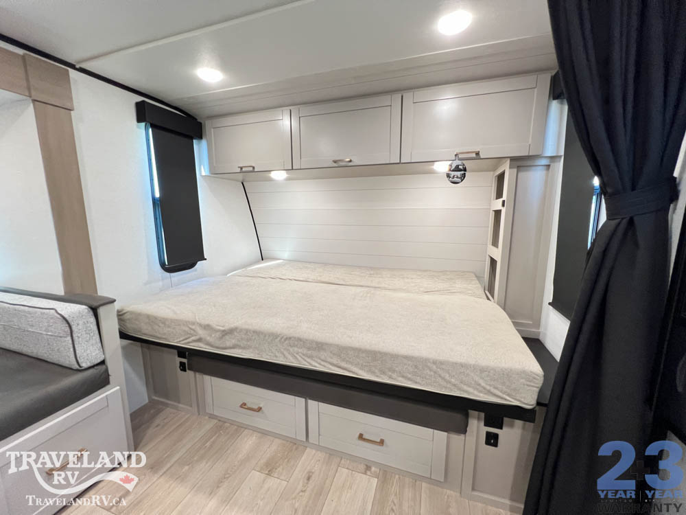 2027 Jayco Jay Feather Air 19MBS - Image 17