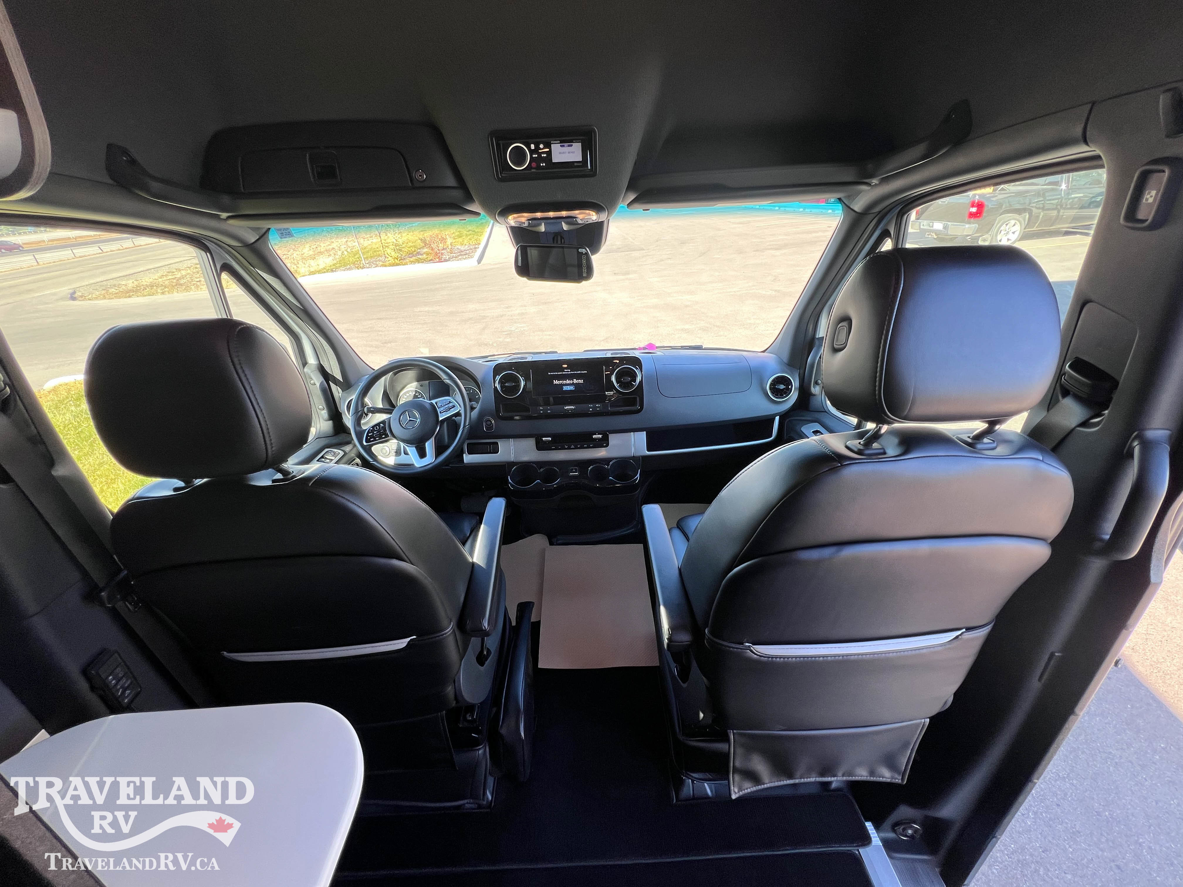 2023 AIRSTREAM INTERSTATE 24GT E-1 PKG - Image 32