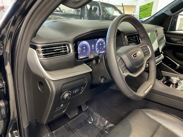 2024 Jeep Wagoneer Utility 4D Series III 4WD - Image 12