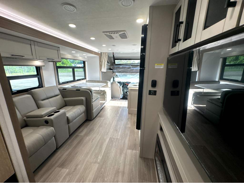2027 ENTEGRA COACH ODYSSEY 30Z - Image 22