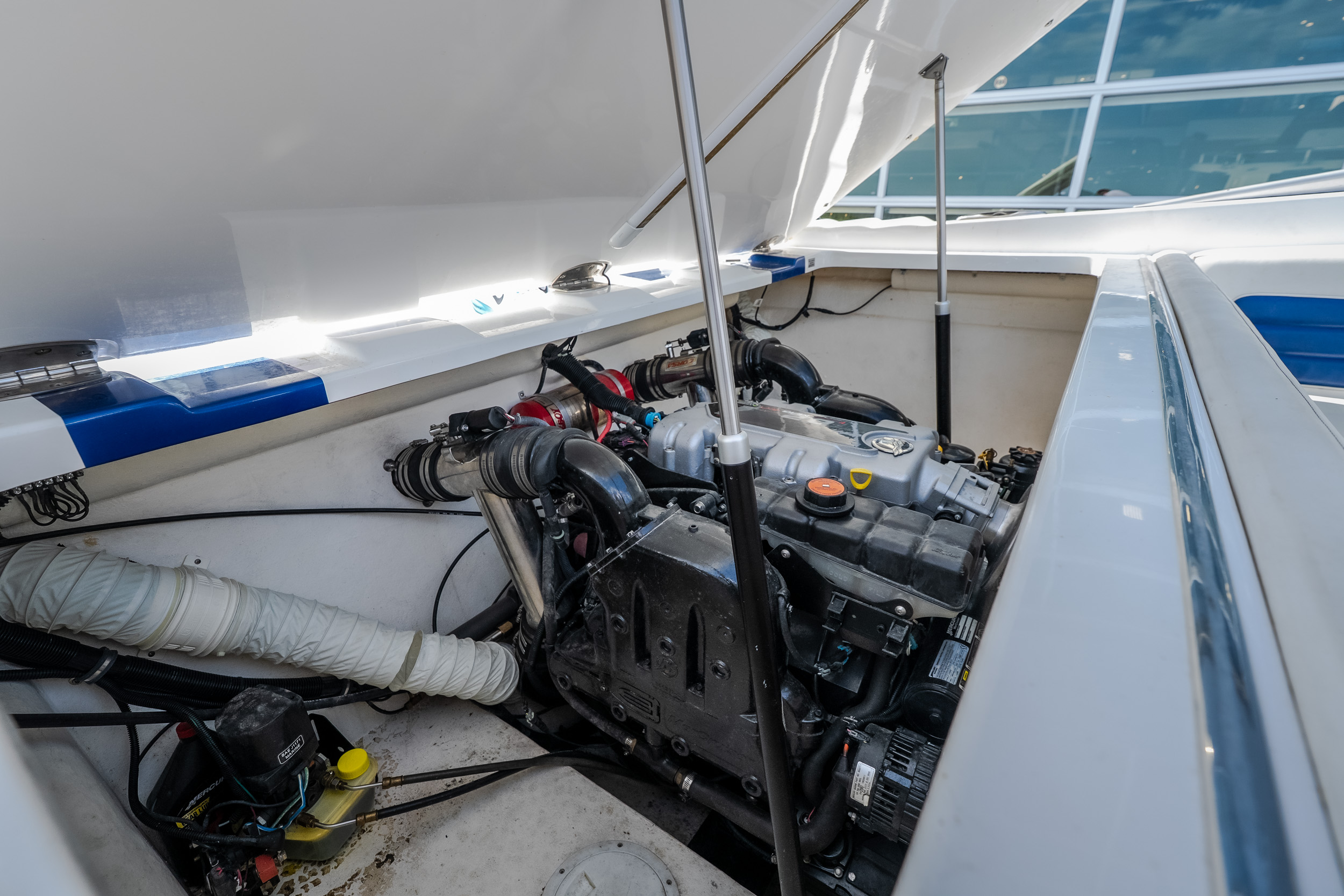 2012 Nautical Racing Group NRG 30 - Image 19