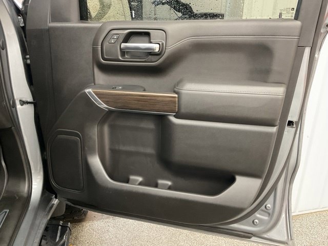 2022 Chevrolet Silverado 1500 LTD RST - Image 29