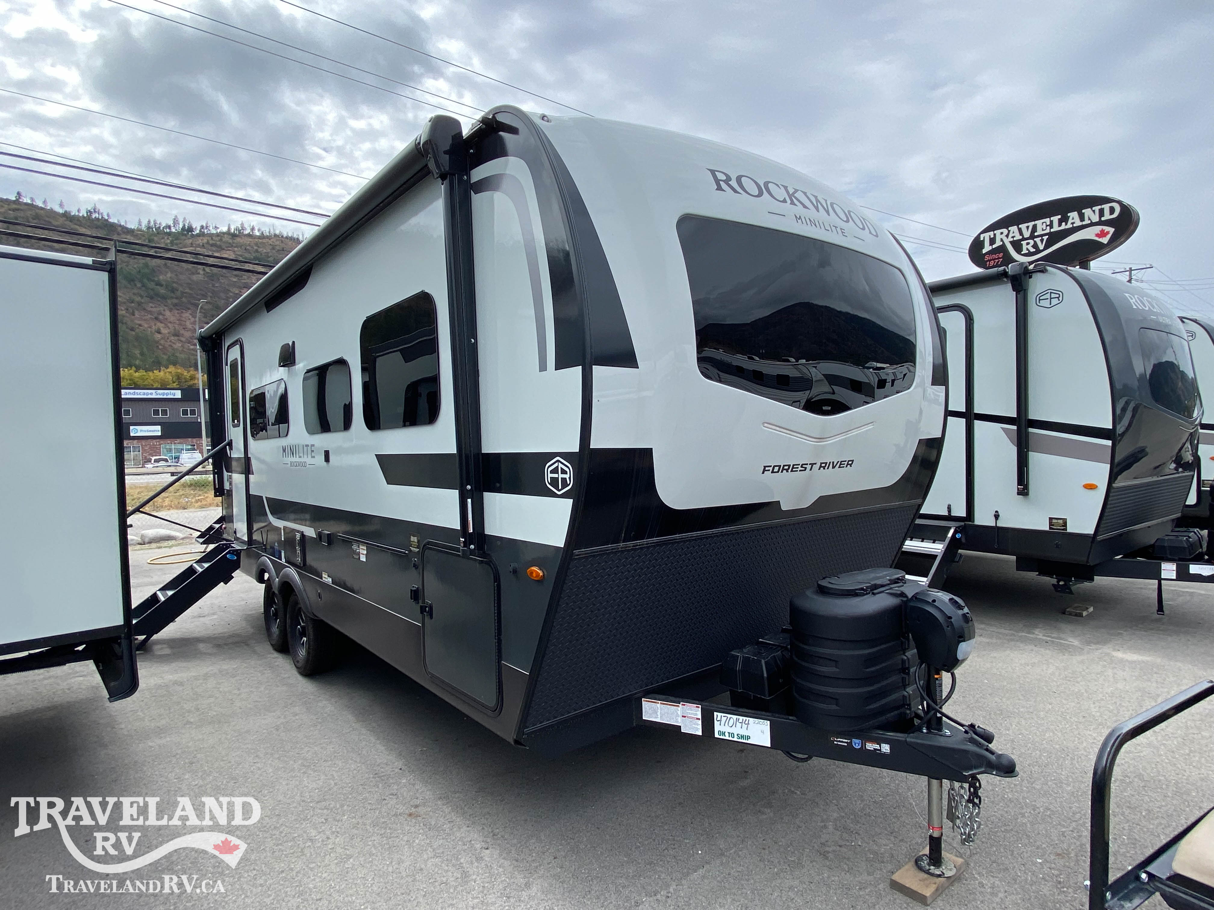 2027 Forest River Rockwood Mini Lite 2205S - Image 1