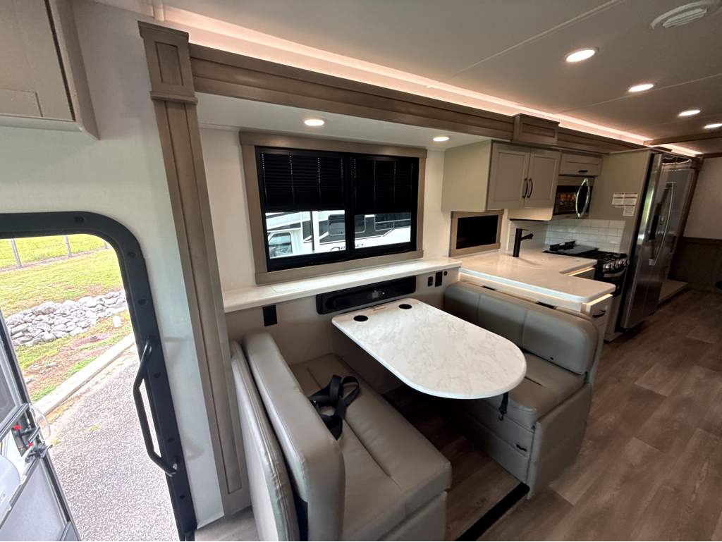 2027 JAYCO PRECEPT 36C - Image 13