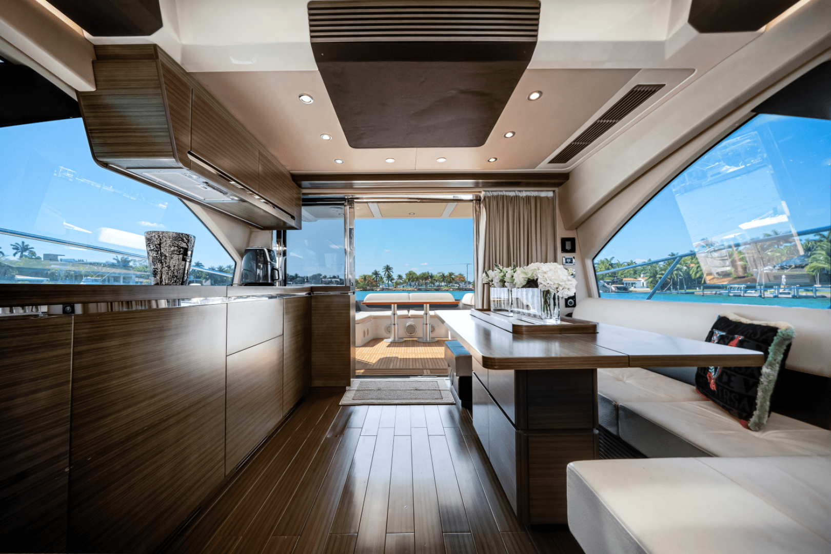 2017 Azimut 55S - Image 36