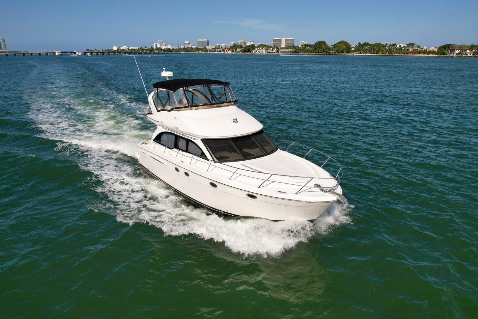 2007 Meridian 411 Sedan Bridge - Image 3