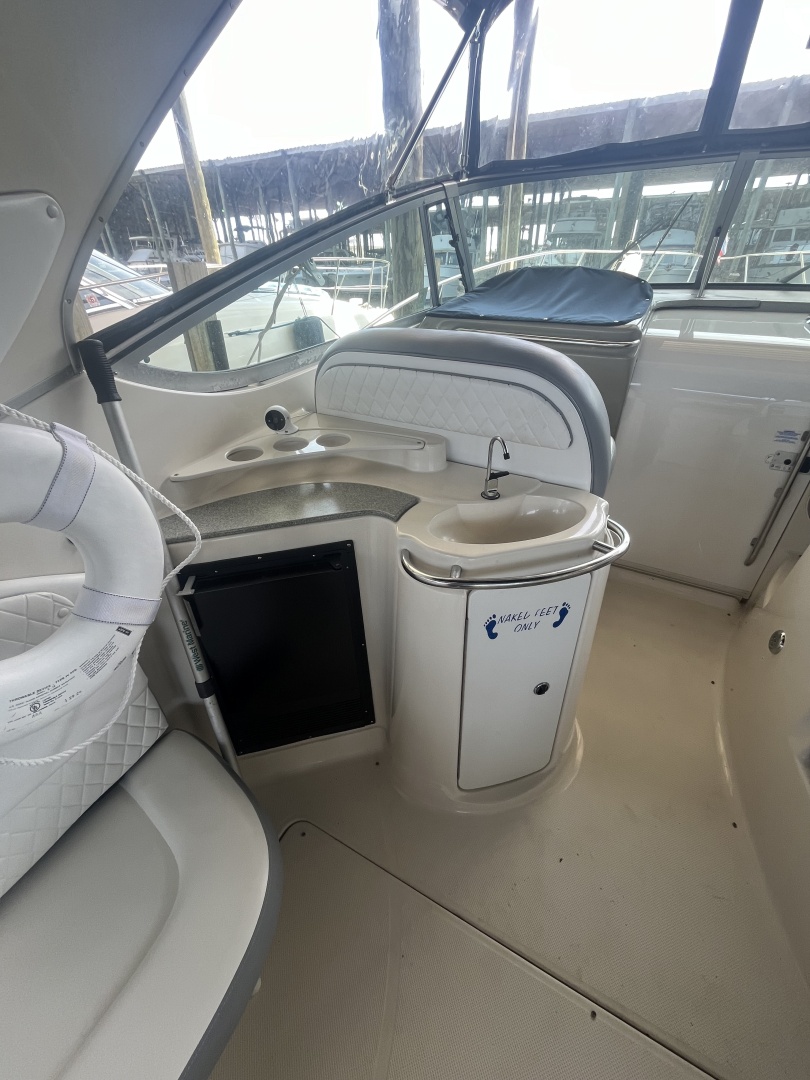 1999 Maxum 4100 SCR - Image 11
