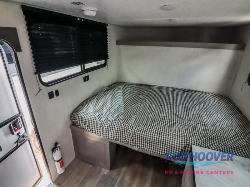 2025 COACHMEN VIKING 12000ROK - Image 11