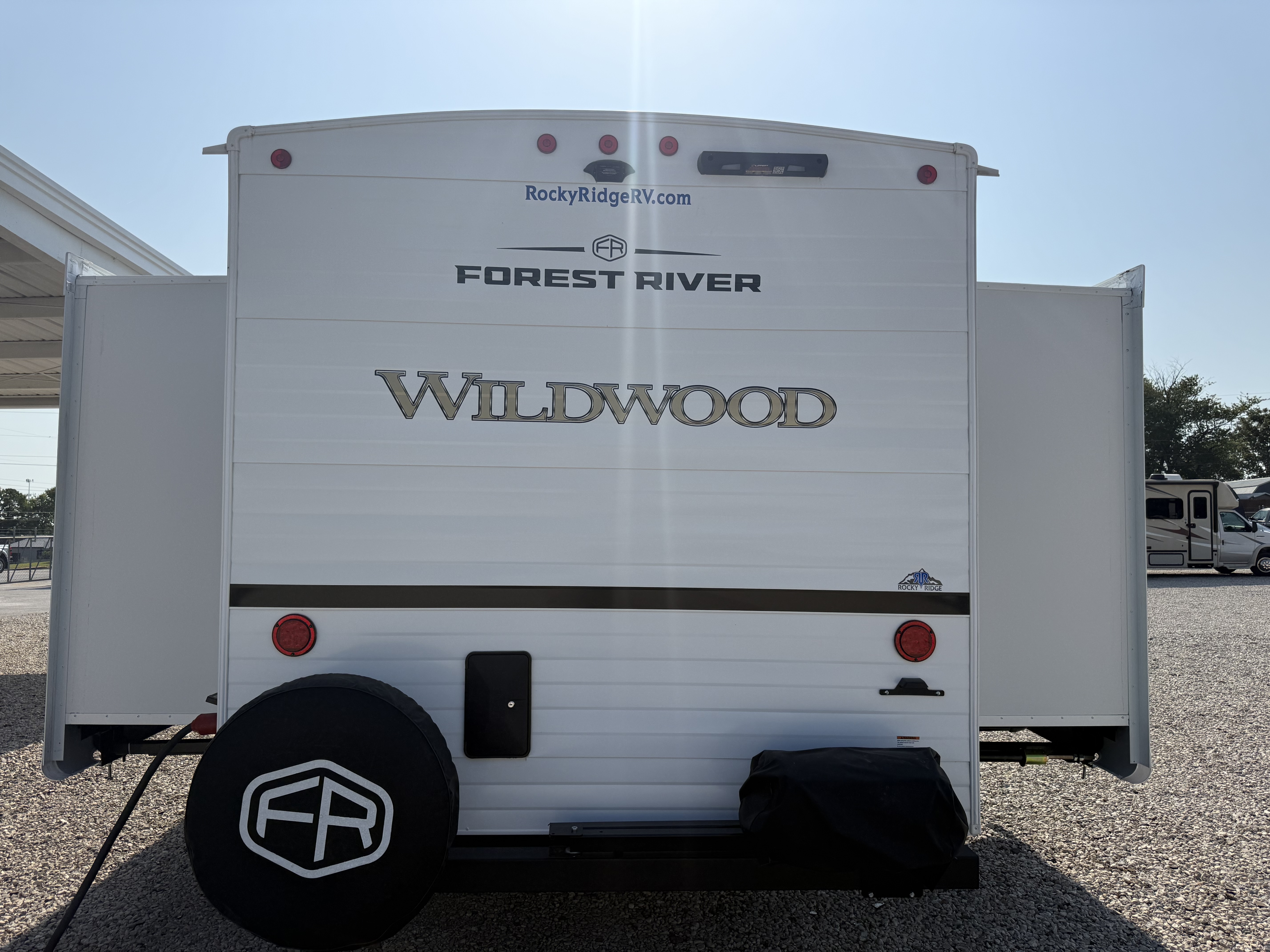 2027 Forest River Wildwood 31KQBTS - Image 6
