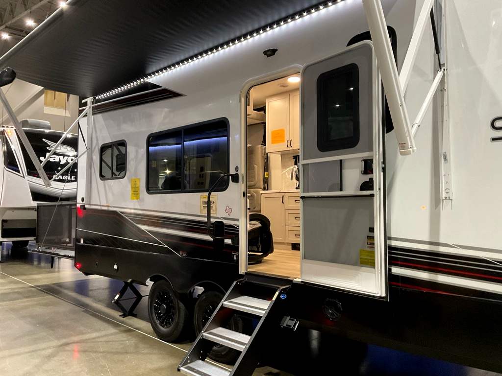 2026 JAYCO SEISMIC 214 - Image 36