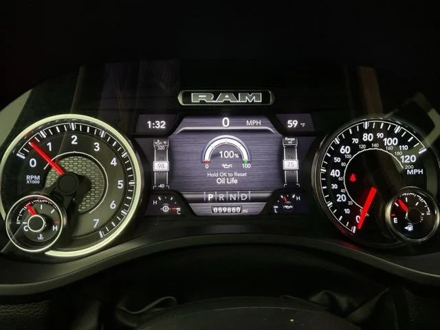 2024 Ram Ram 1500 Pickup Crew Cab Laramie 4WD - Image 16
