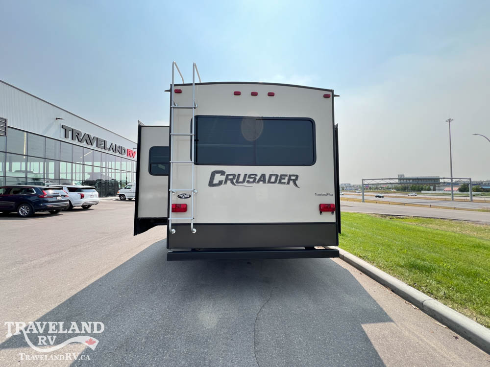 2015 Prime Time Crusader 295RST - Image 9