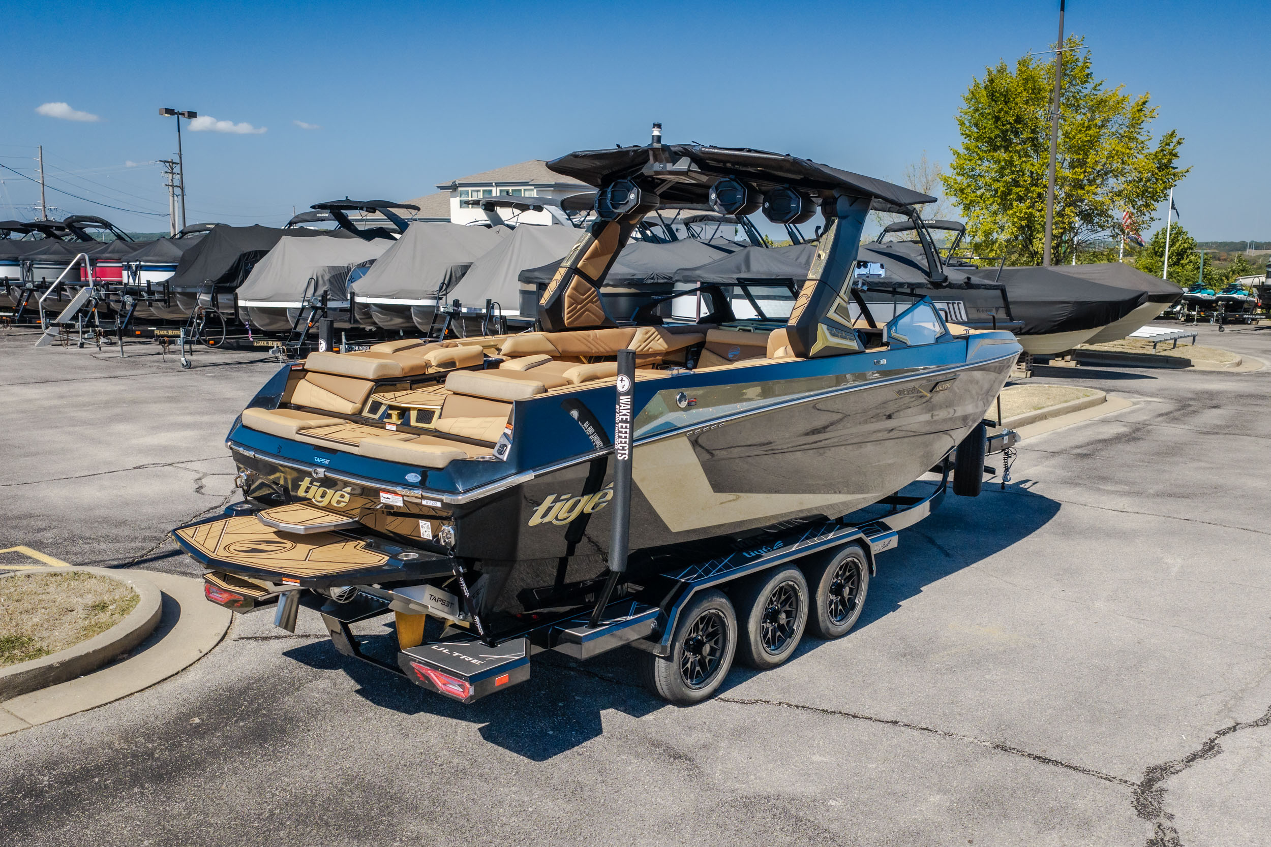 2027 Tigé Ultré 25ZX - Image 5