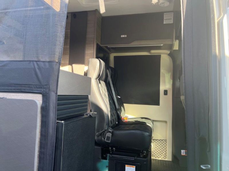 2026 Entegra Coach Launch 19Y - Image 4