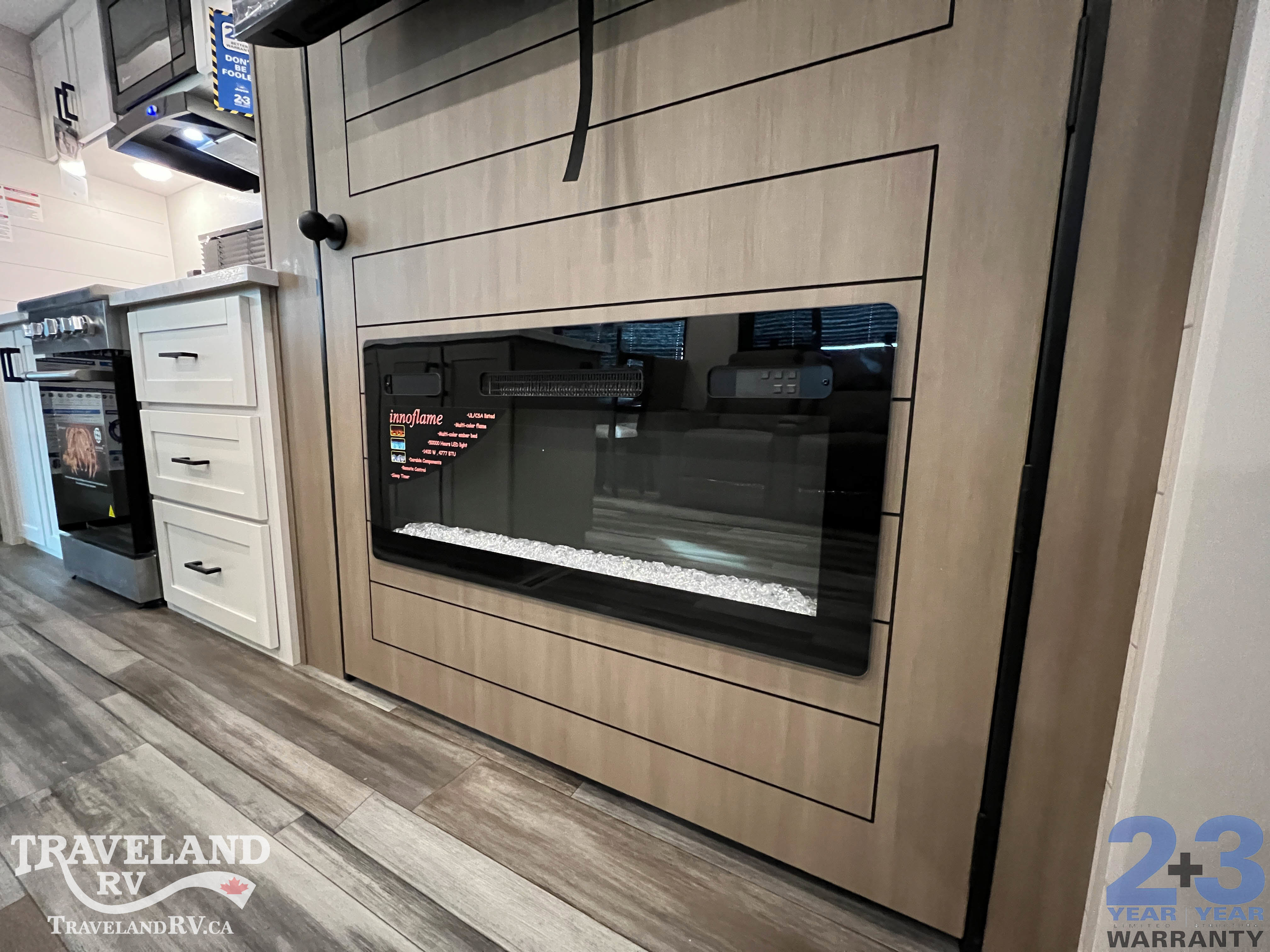2026 Jayco Jay Flight Bungalow 401LOFTDS - Image 18