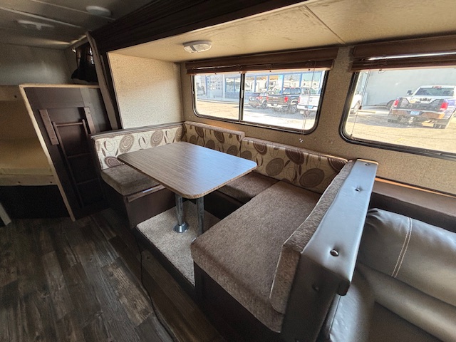 2016 Forest River Grey Wolf 26DBH - Image 12
