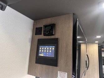 2027 GRAND DESIGN LINEAGE SERIESE 30DC - Image 24
