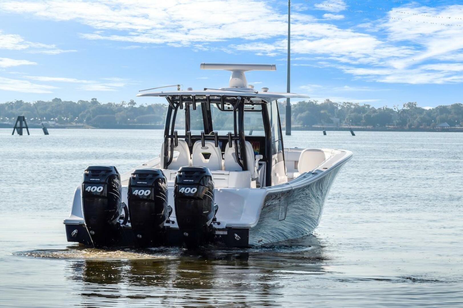 2022 Sportsman Open 352 Center Console - Image 3