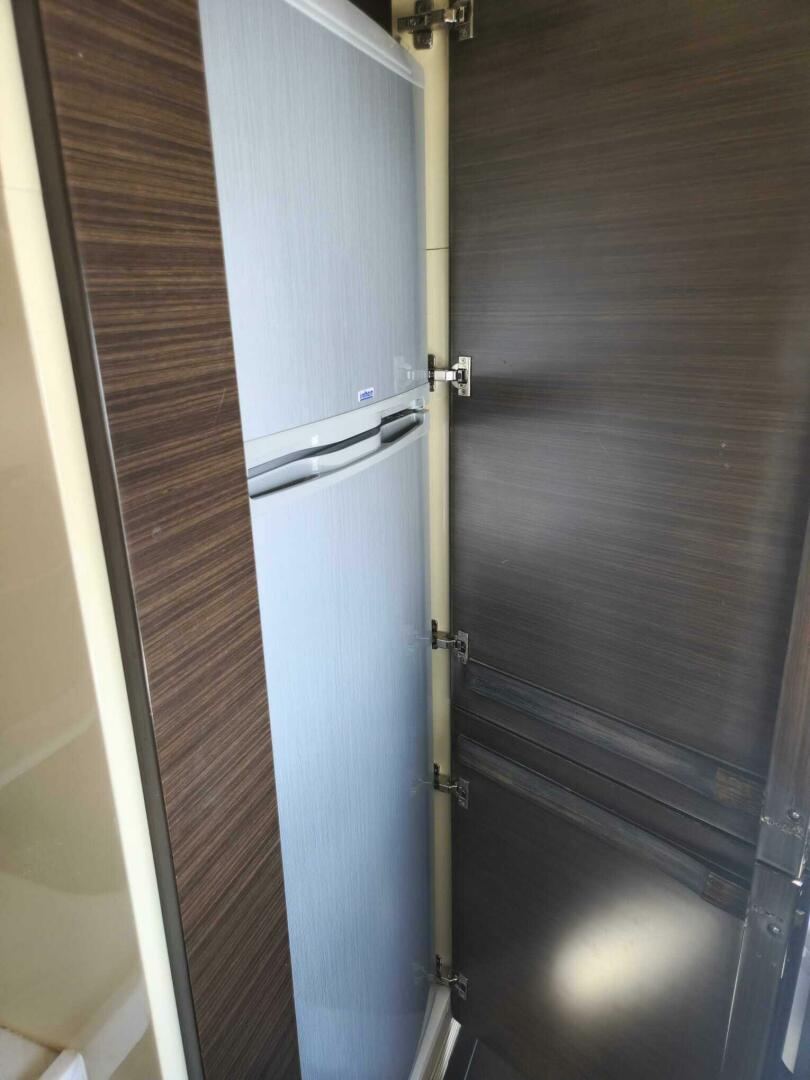 2014 Azimut Flybridge - Image 46