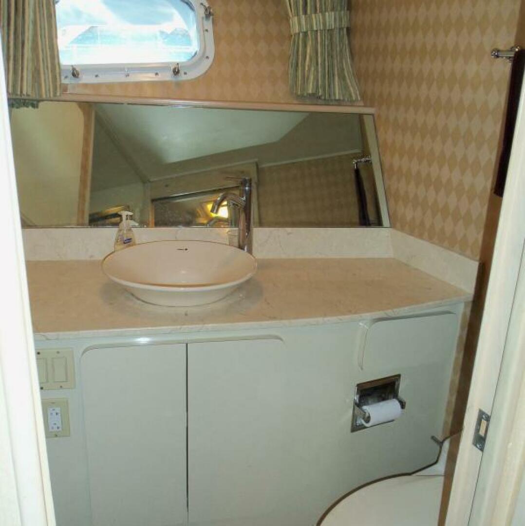 1990 Broward Custom Extended - Image 24