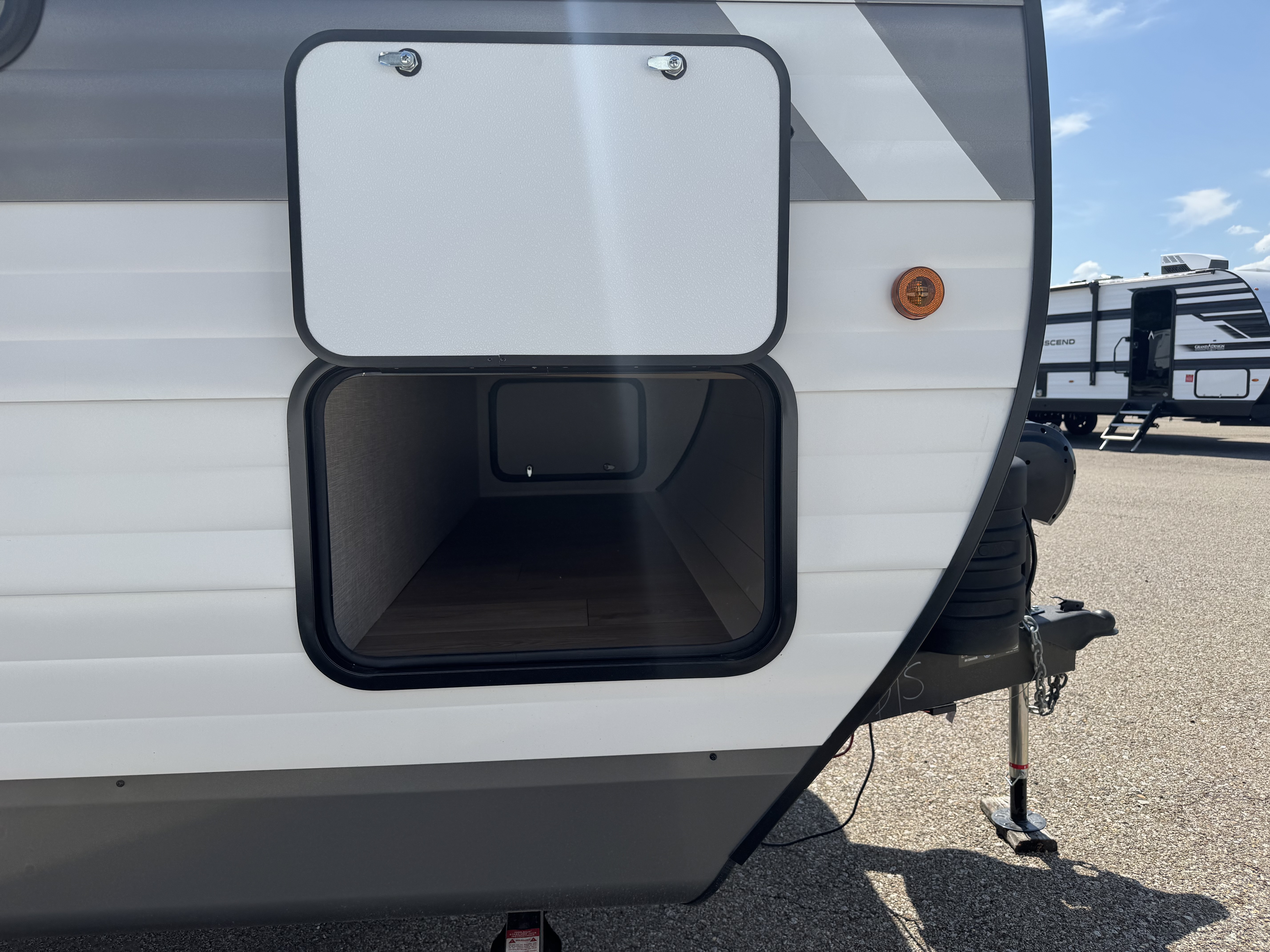 2027 JAYCO JAY FLIGHT 333BTS - Image 5