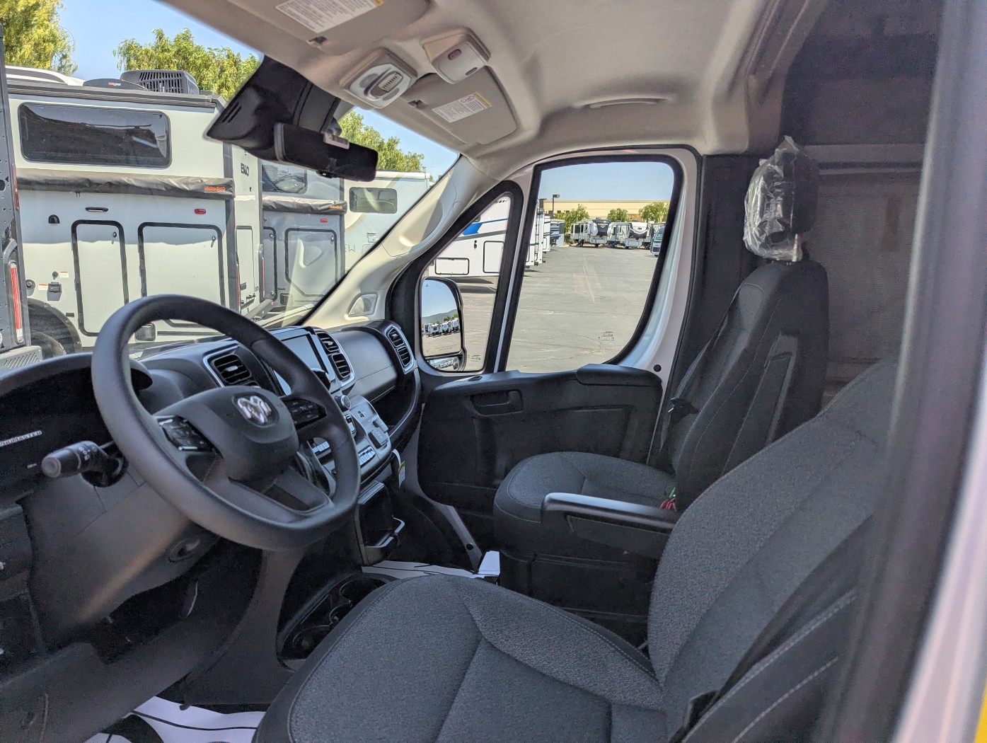2027 Winnebago Solis 59P - Pop Top - Image 9
