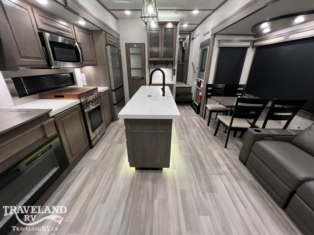 2024 Grand Design Solitude 310GK - Image 4