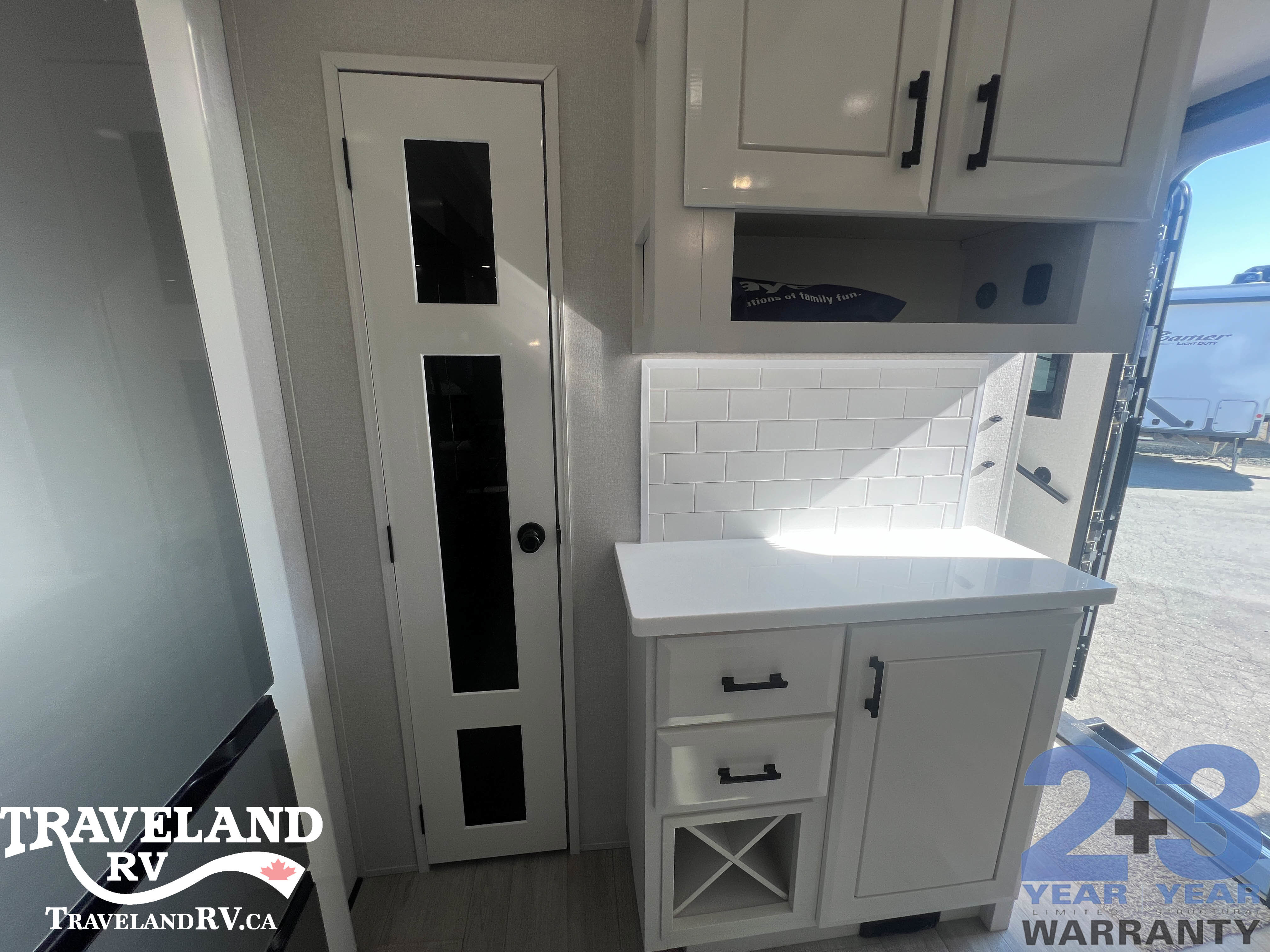 2026 Jayco Pinnacle 32RLTS - Image 22