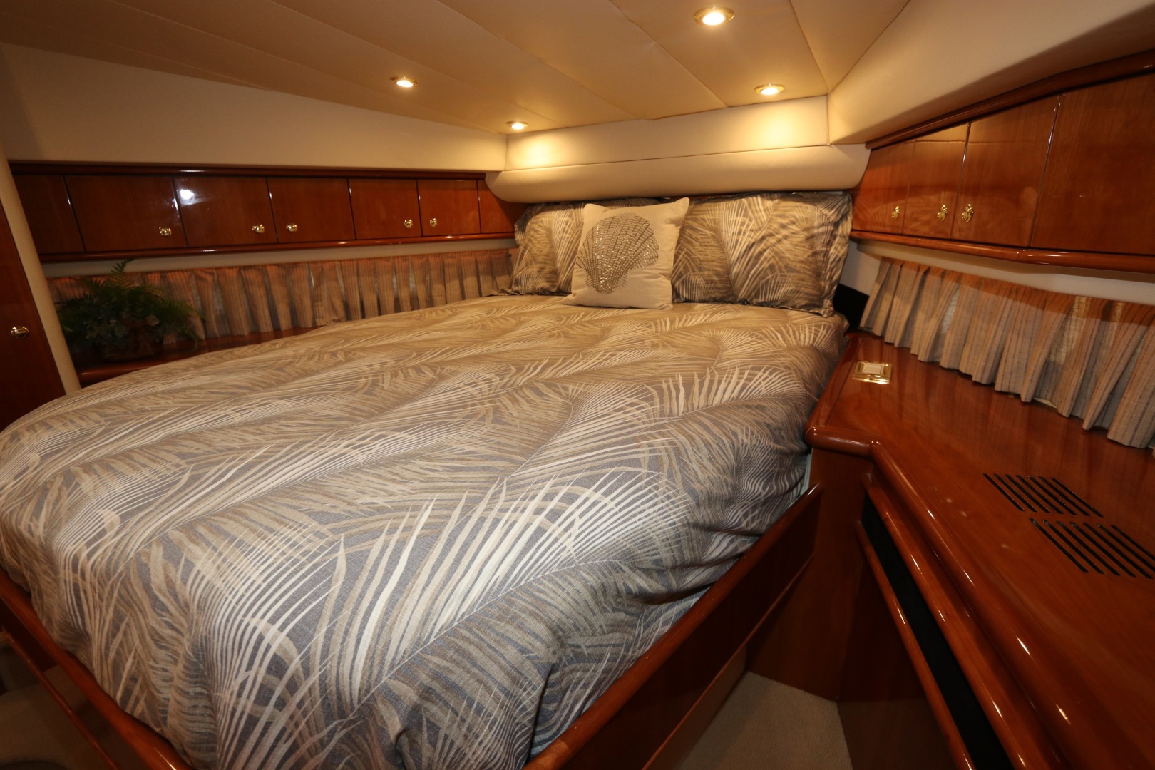 2005 Neptunus 56 Express - Image 43