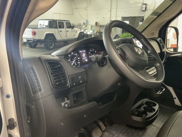 2025 Ram ProMaster Cargo Van Tradesman - Image 15
