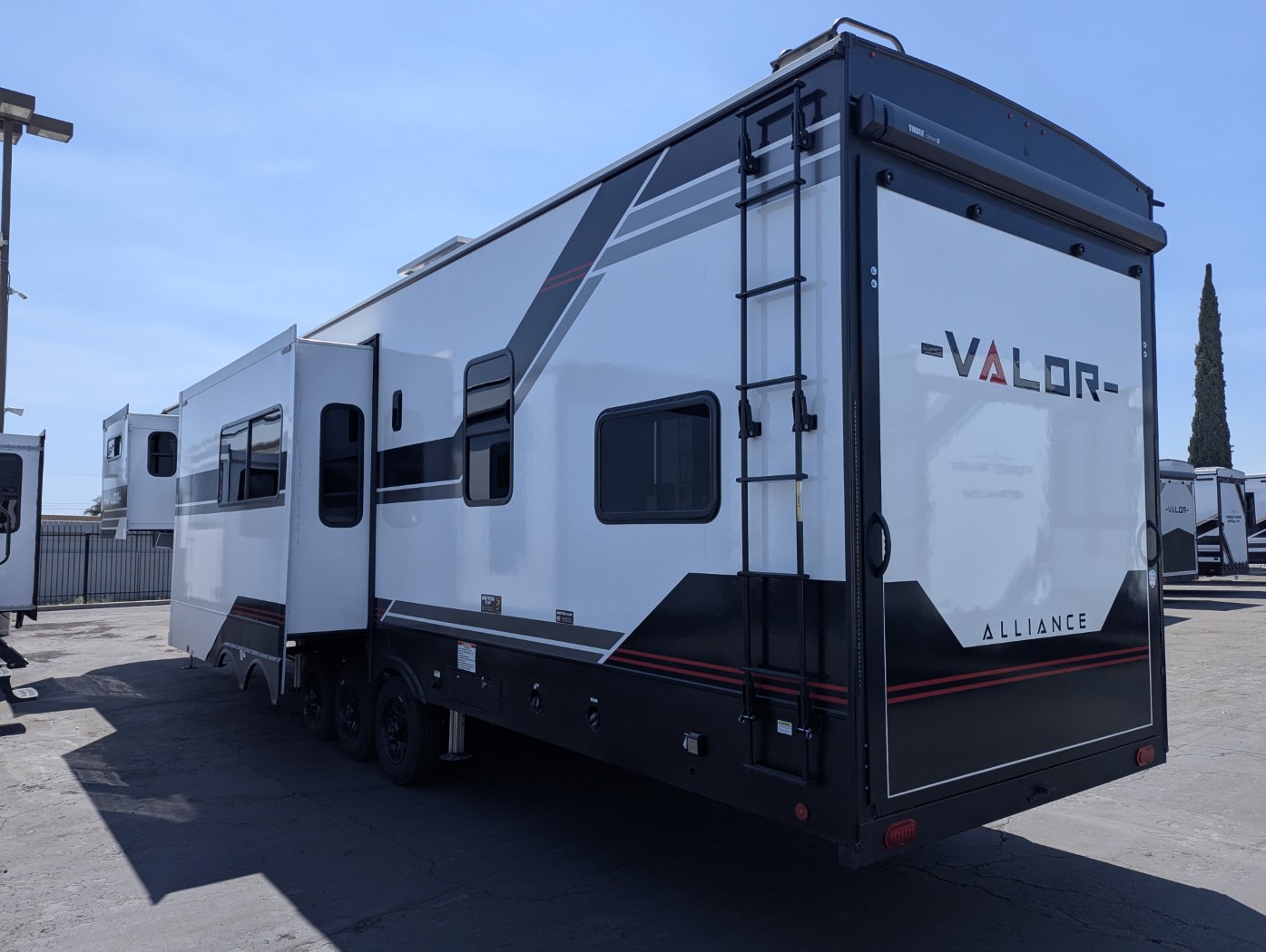 2026 Alliance RV Valor 42V14 - Image 4