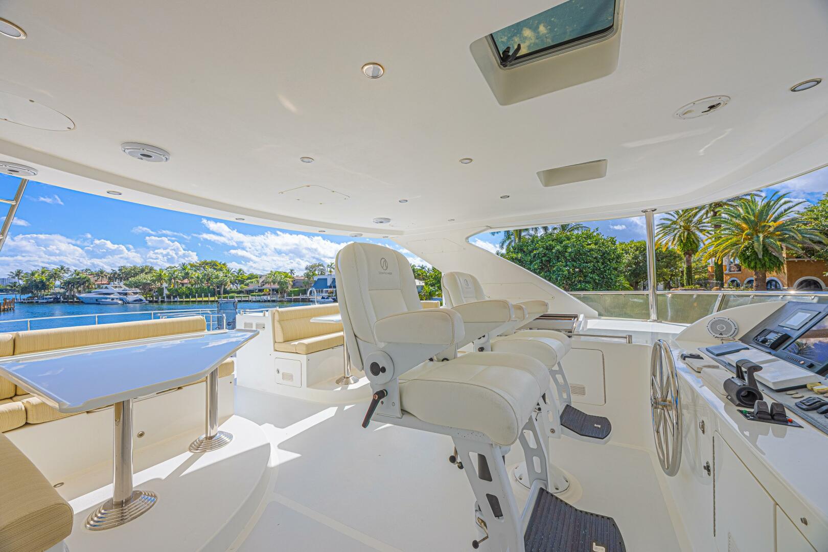 2010 Ocean Alexander 74 Motoryacht - Image 17