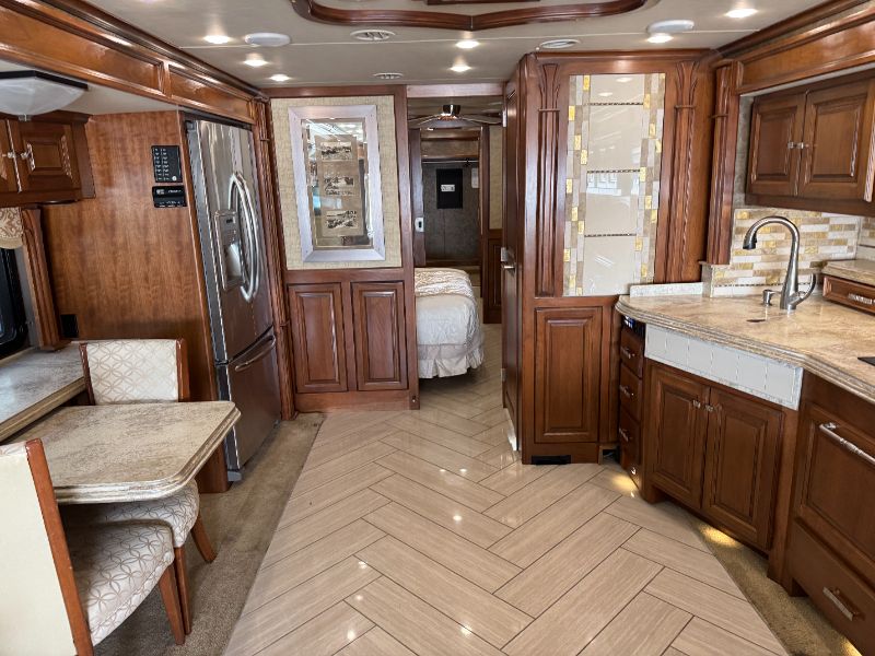 2014 Tiffin Allegro Bus 45 LP - Image 10