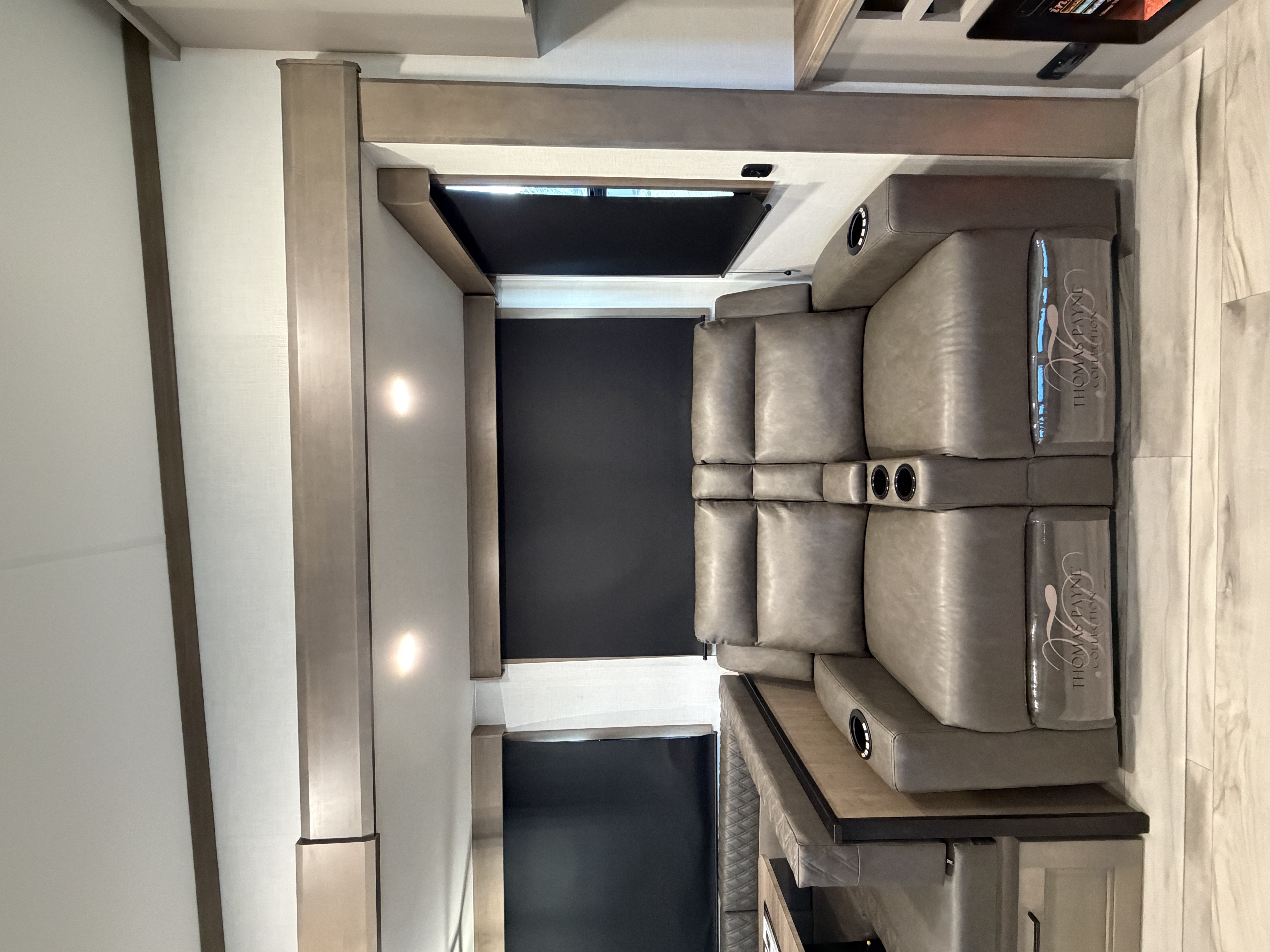 2026 KZ RV Durango Half-Ton D286BHD - Image 19
