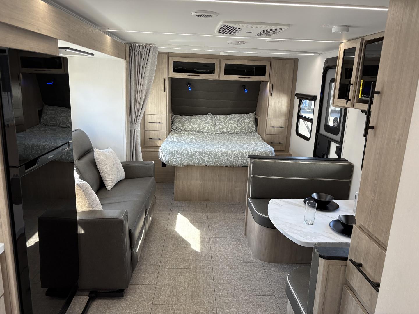 2026 Grand Design Imagine XLS 22MLE - Image 11