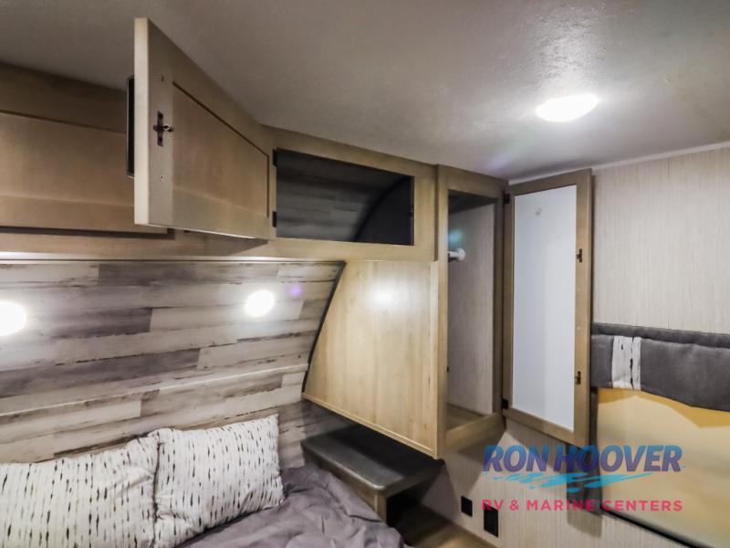 2023 PALOMINO 26RBSS - Image 28