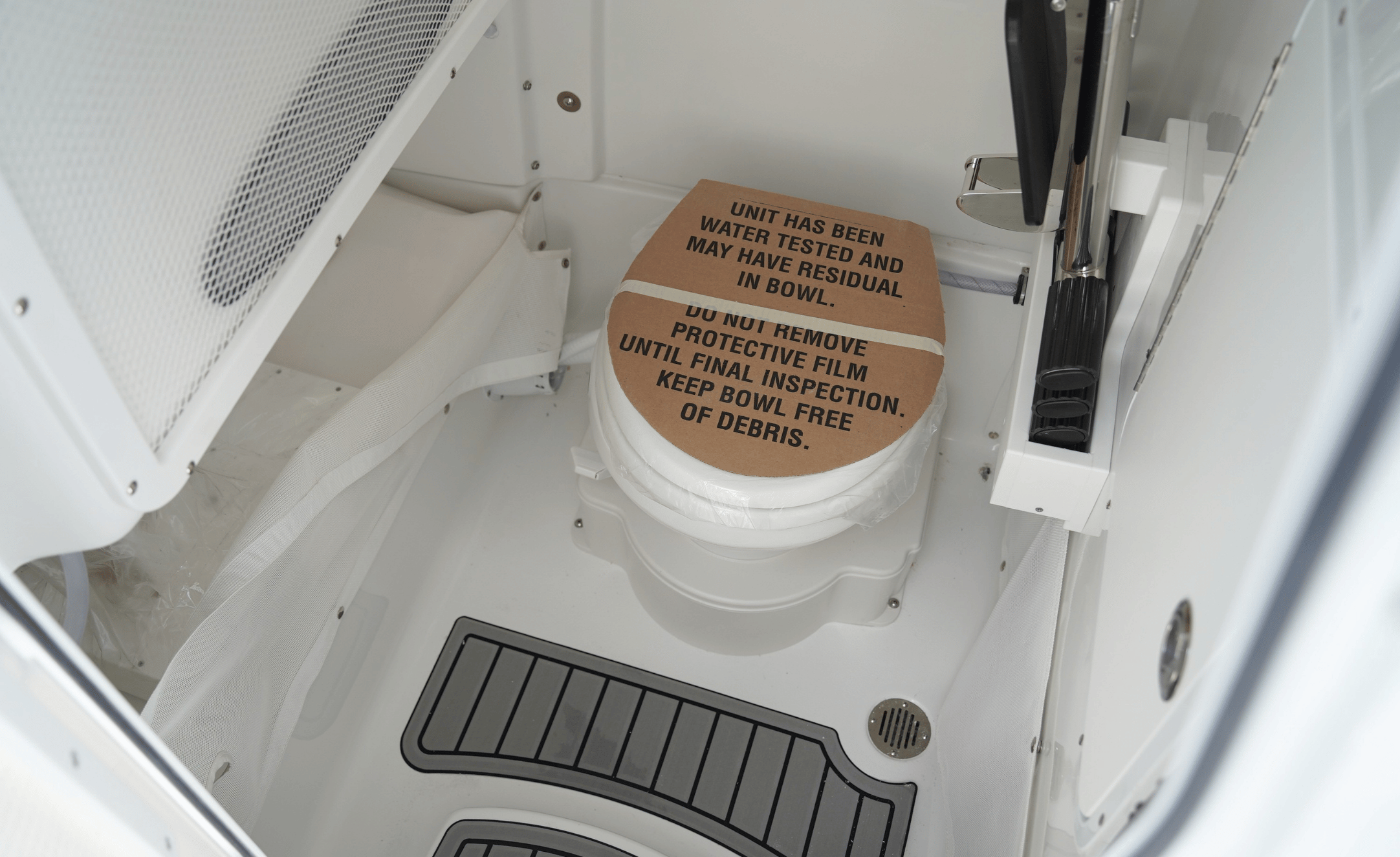 2027 SEA HUNT ULTRA 255SE - Image 39
