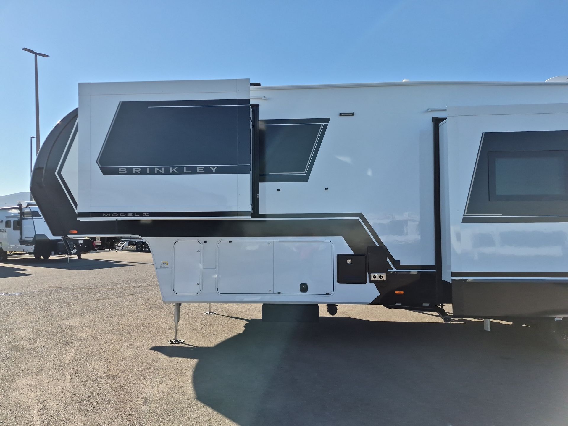 2027 Brinkley RV MODEL Z 3510 - Image 4