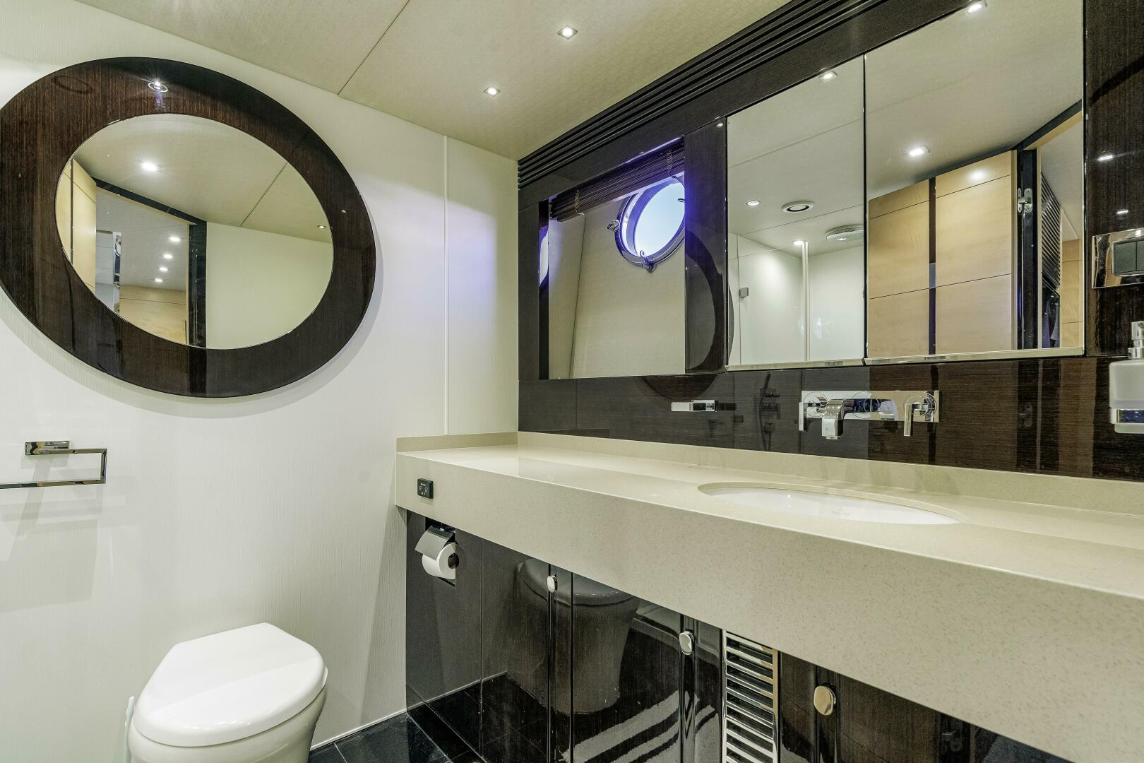 2014 Sunseeker Predator - Image 22