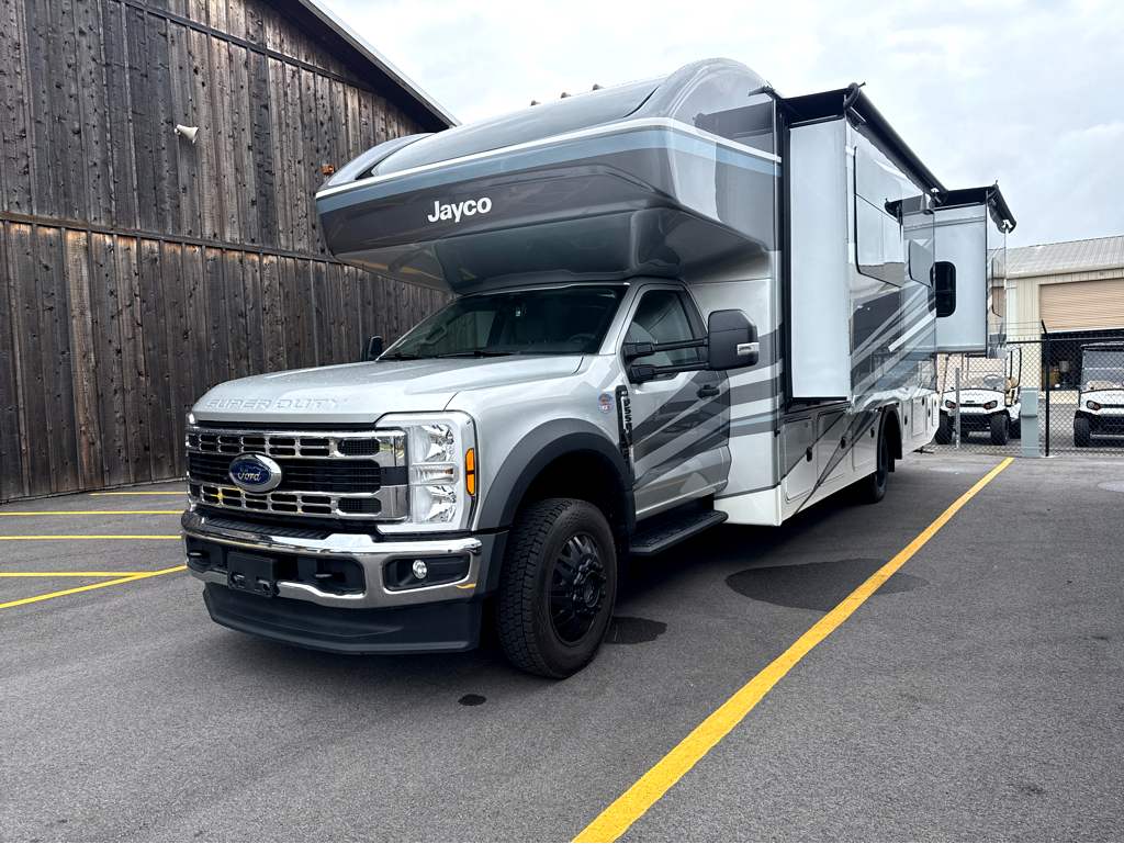 2027 JAYCO GREYHAWK XL 32U - Image 2