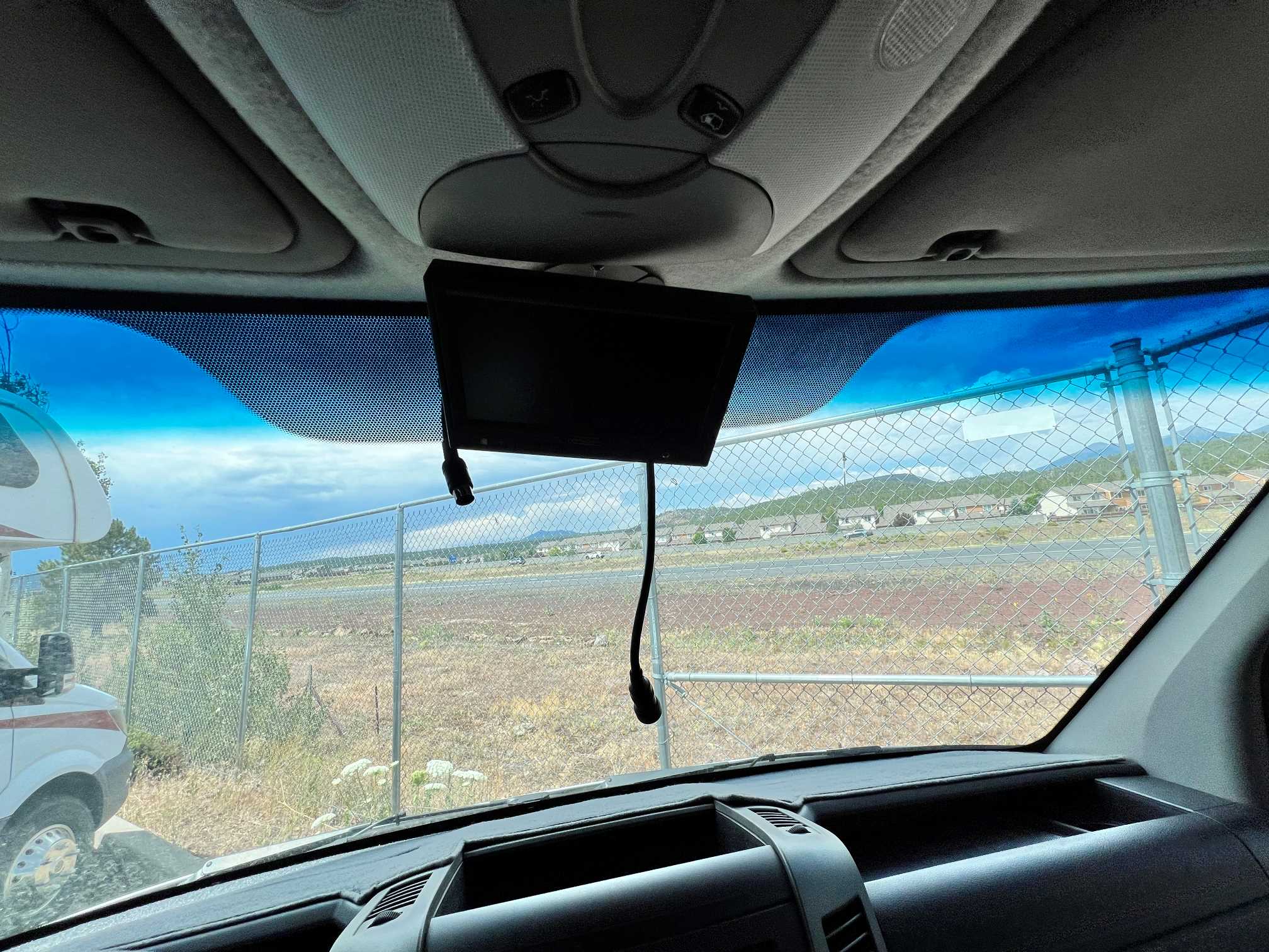 2010 Fleetwood Quest 24SL - Image 16