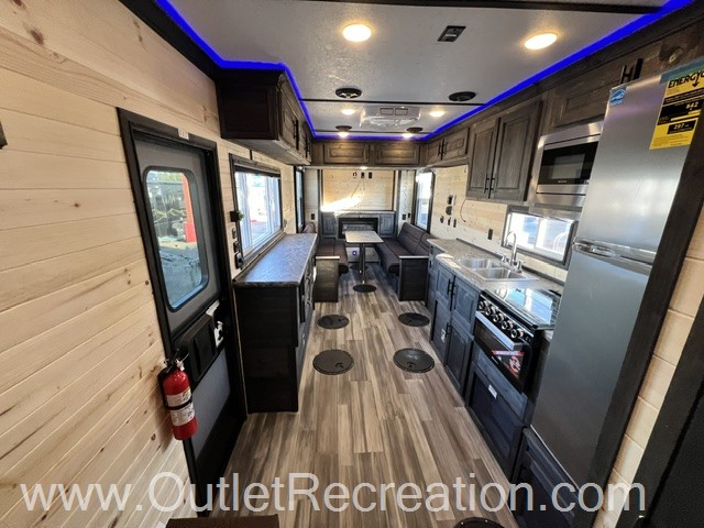 2027 ICE CASTLE RV EXTREME 8X24 - Image 5