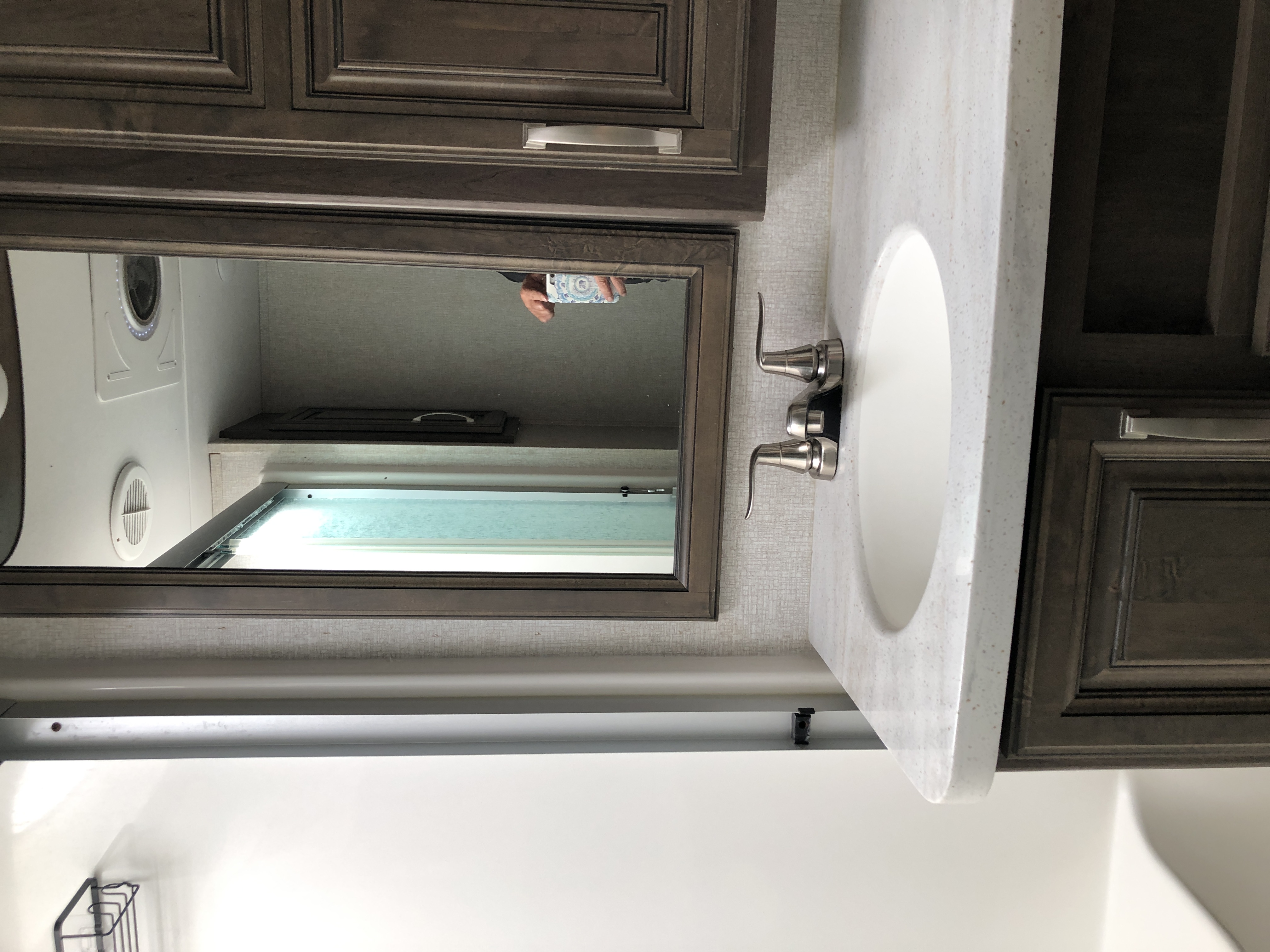 2019 Keystone Montana 3121RL - Image 34